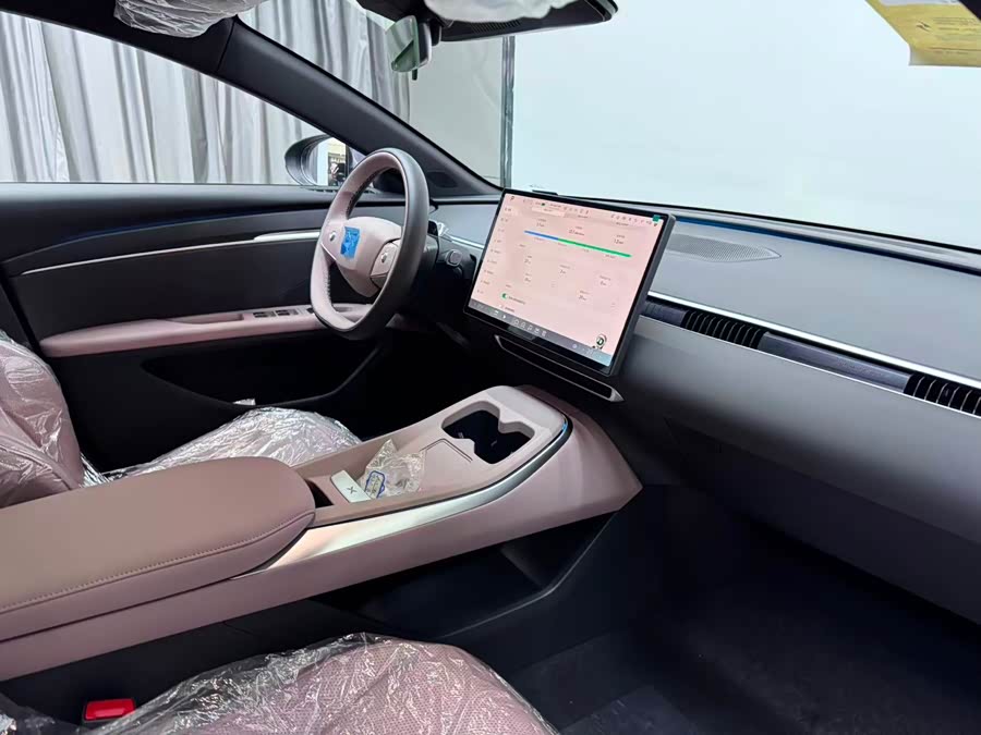 Xpeng MONA M03 #7 Xpeng MONA M03 car image #7