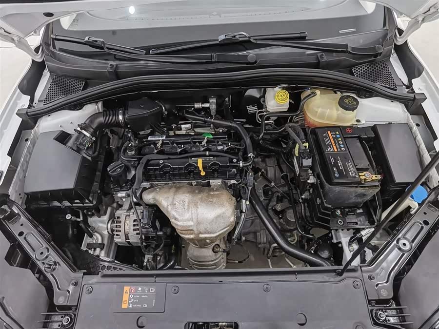Roewe i5 2020 car image #7