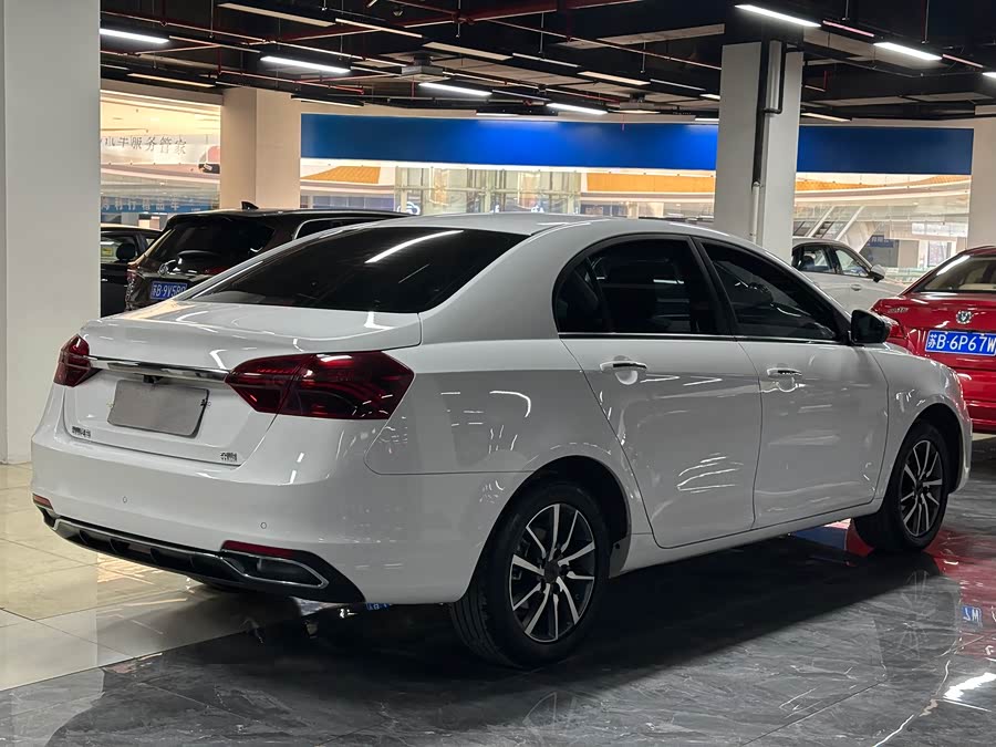 GEELY Emgrand 2020 car image #7