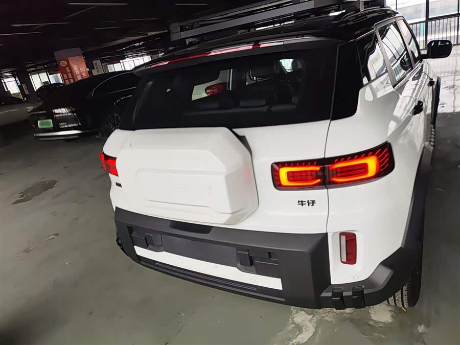 GEELY Cowboy 2025 car image #7