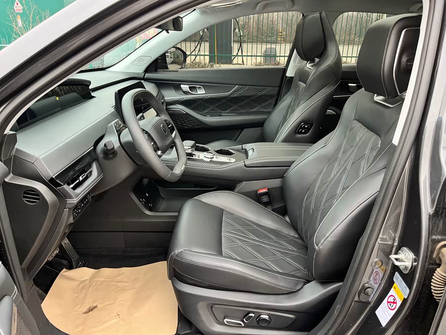 Changan UNI-K iDD 2025 car image #7