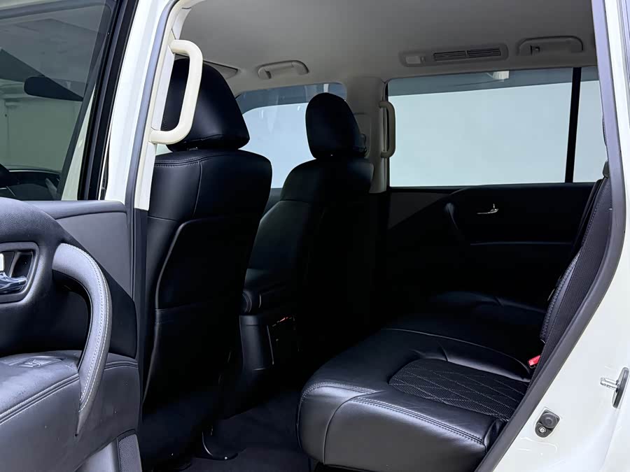 日产 途乐 2018 汽车图片 #7