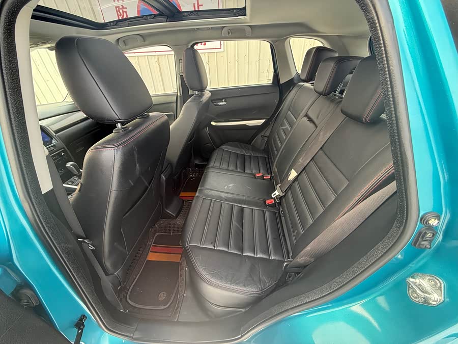 Suzuki Vitara 2017 immagine di auto #7