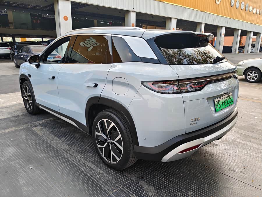BYD SongL DM-i 2025 car image #7