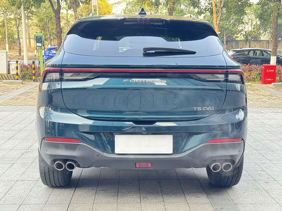 Forthing T5 EVO 2022 #7 Forthing T5 EVO 2022 car image #7