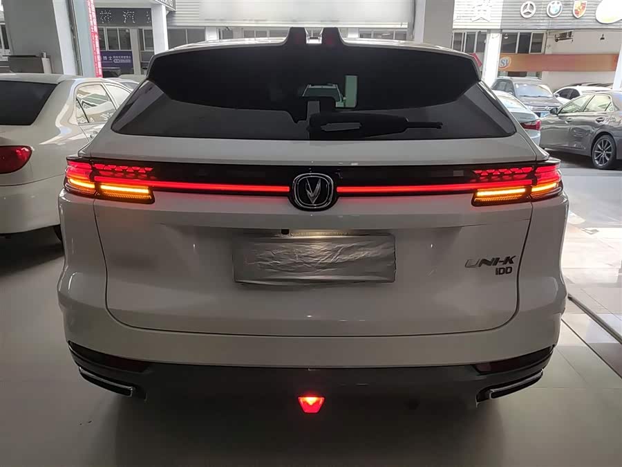 Changan UNI-K iDD 2022 car image #7