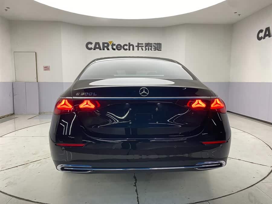Mercedes-Benz E Class 2024 car image #7