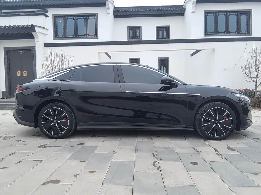 BYD HanL 2025 #7 BYD HanL 2025 car image #7