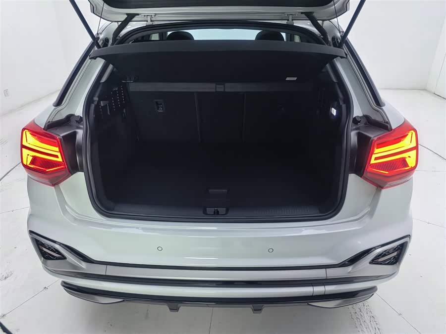 Audi Q2L 2023 #7 Audi Q2L 2023 car image #7