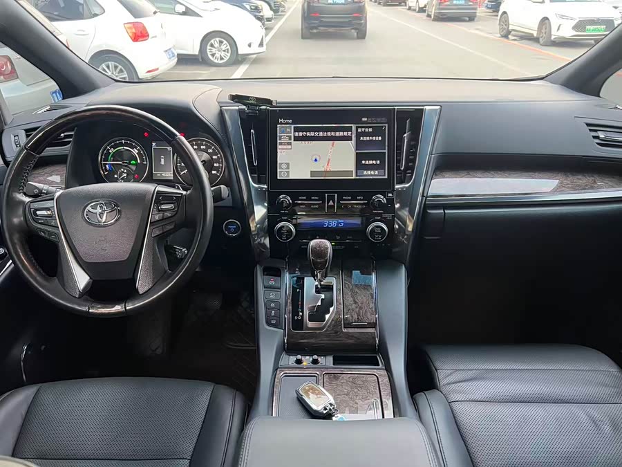 Toyota Vellfire 2022 #7 Toyota Vellfire 2022 immagine di auto #7