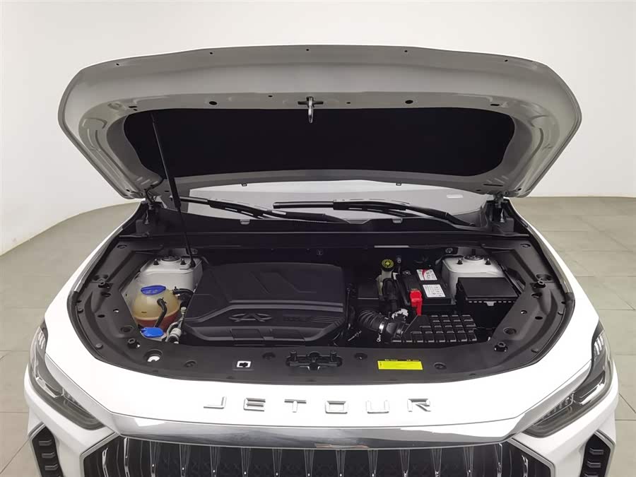 Jetour X70 PLUS 2022 car image #7