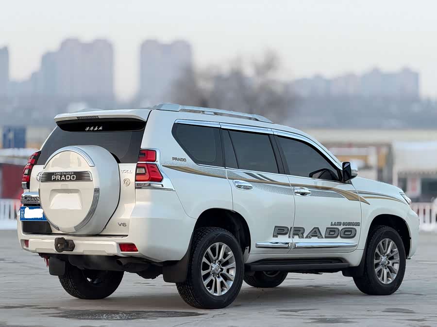 Toyota Land Cruiser Prado 2018 car image #7