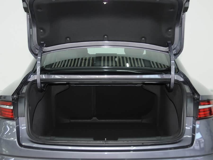 Preface 2025 #7 Preface 2025 car image #7