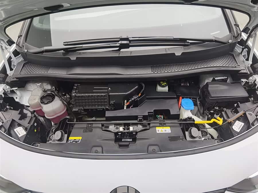 Volkswagen ID.3 2023 immagine di auto #7