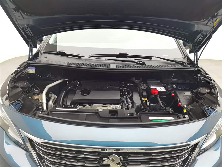 Peugeot 5008 2018 car image #7