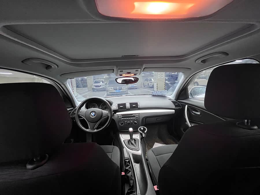 BMW 1 Series (Imported) 2011 car image #7