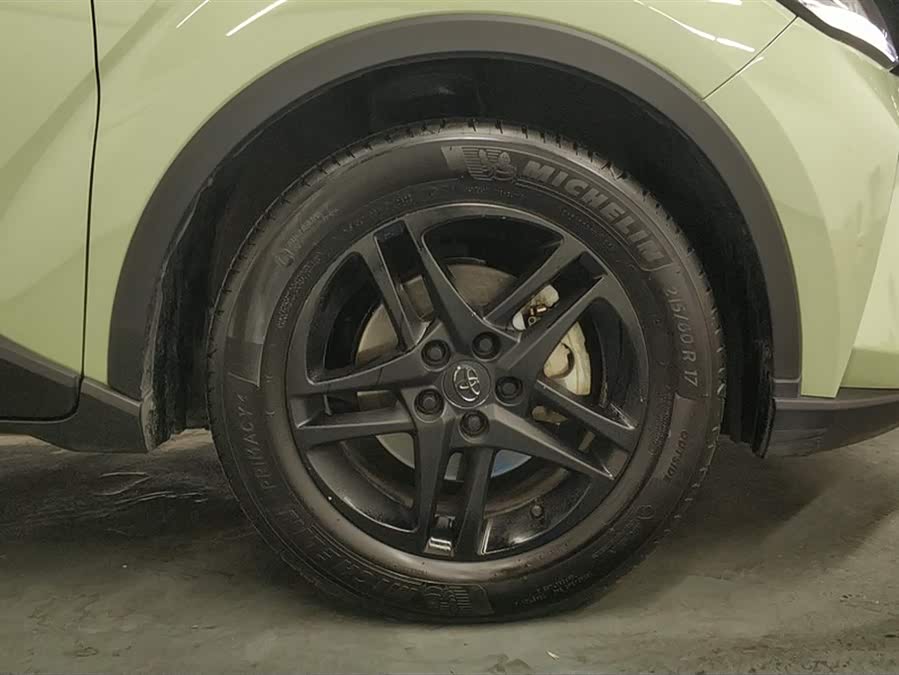 Toyota C-HR 2022 immagine di auto #7