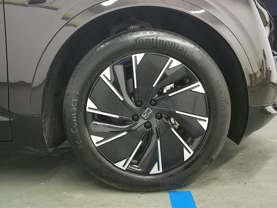 Avatr 07 2025 car image #7