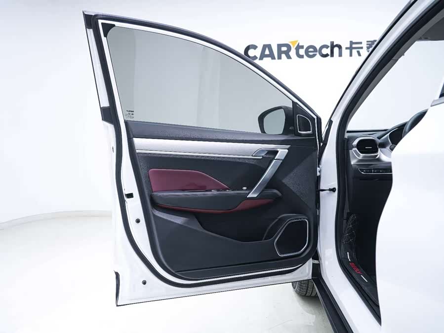 GEELY Coolray 2023 car image #7