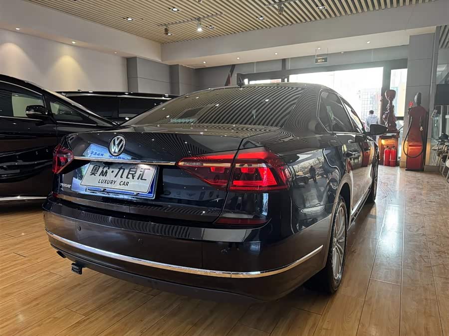 大众 Passat 2010 汽车图片 #7