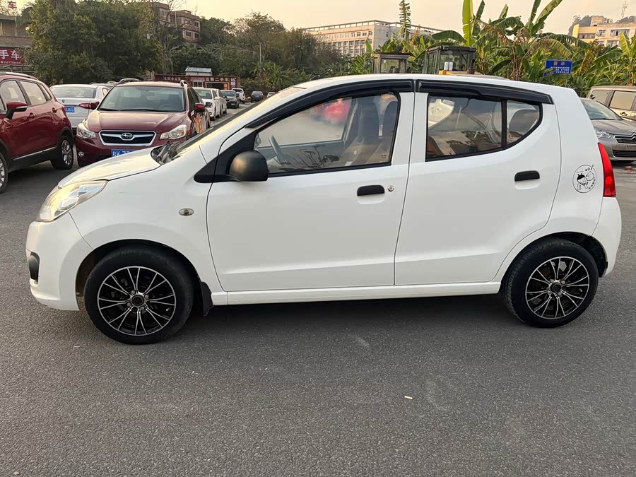 Suzuki Alto 2013 изображение автомобиля #7