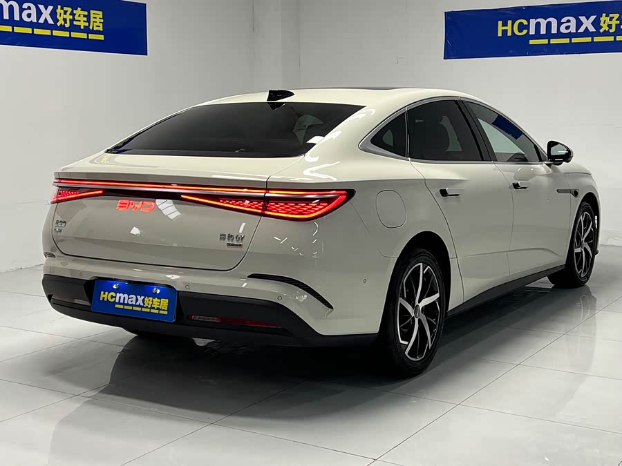 BYD Seal 07 DM-i 2025 car image #7