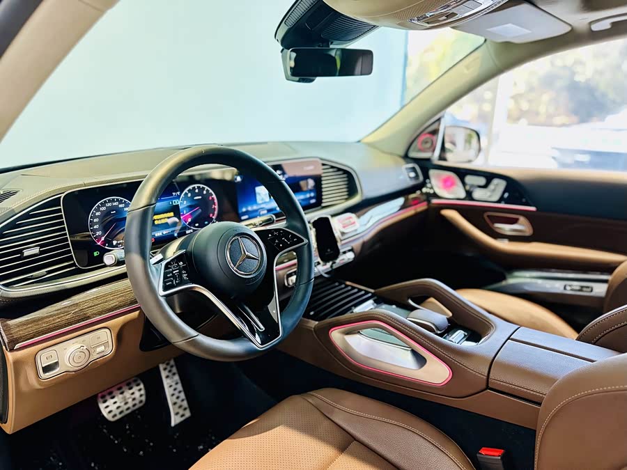 Mercedes-Benz GLE Class 2024 car image #7