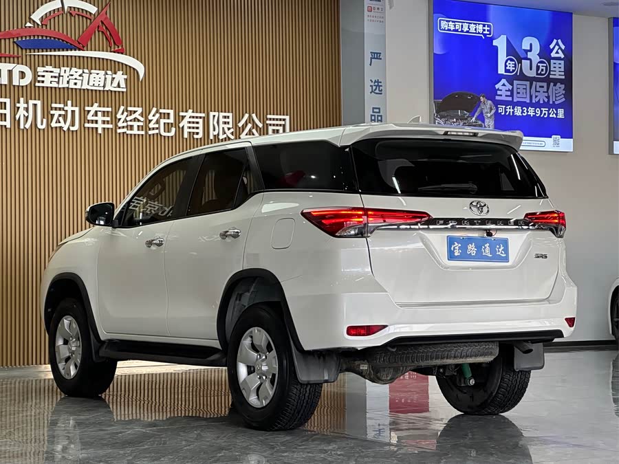 Toyota Fortuner 2019 #7 Toyota Fortuner 2019 car image #7