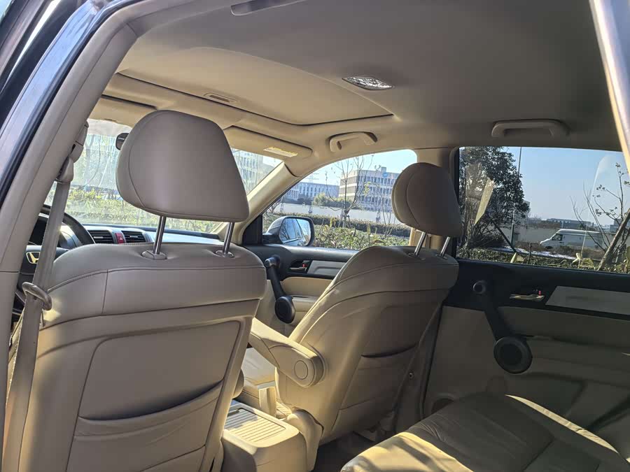 Honda CR-V 2010 car image #7