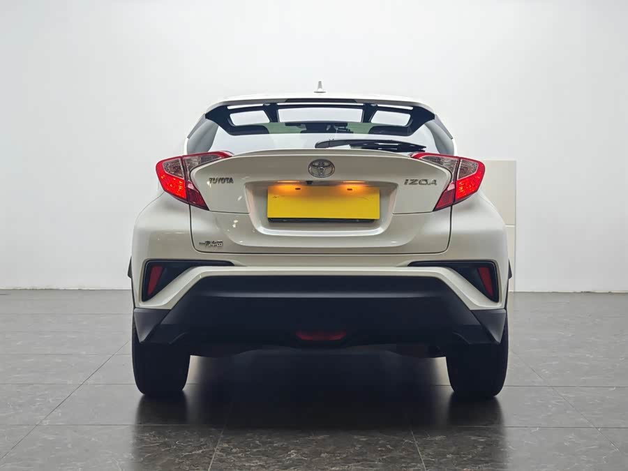 Toyota Izoa 2019 car image #7