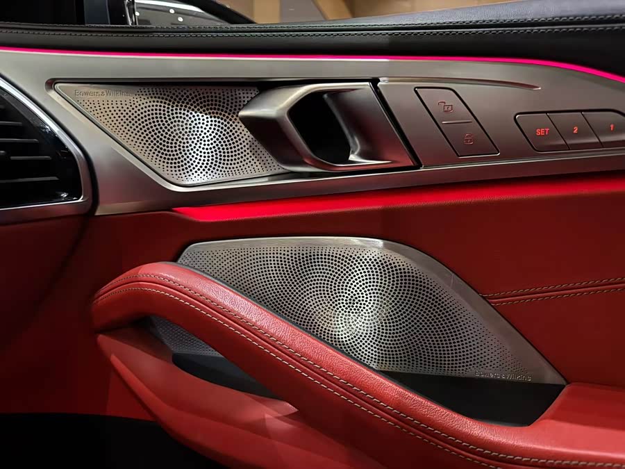 BMW 8 Series 2023 car image #7