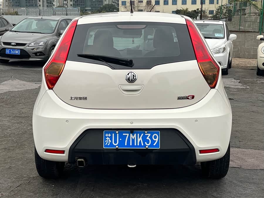 MG 3 2015 car image #7