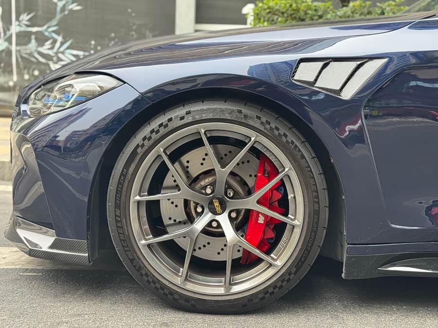 BMW M3 2024 imagem de carro #7