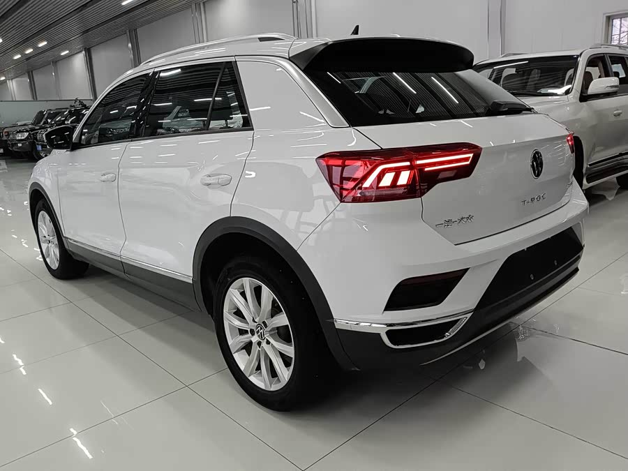 Volkswagen T-Roc 2023 #7 Volkswagen T-Roc 2023 car image #7