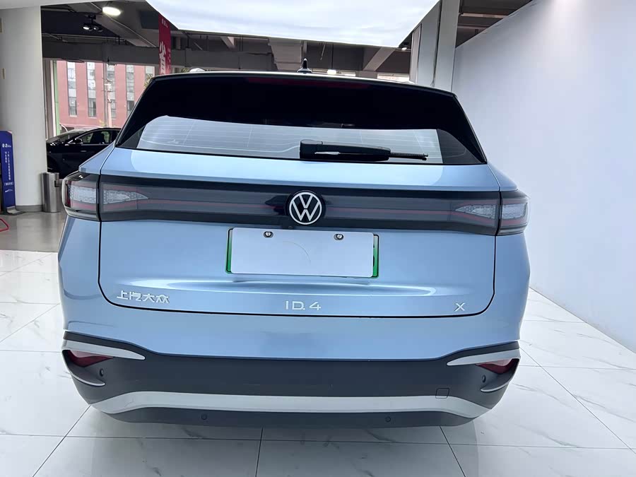 Volkswagen ID.4 X 2024 immagine di auto #7