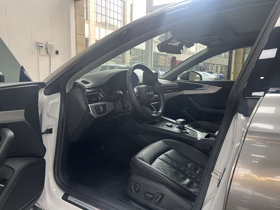 Audi A5 (Imported) 2021 immagine di auto #7