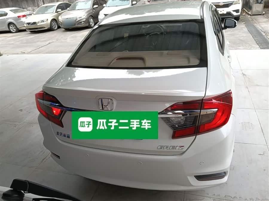 Honda Greiz 2017 #7 Honda Greiz 2017 car image #7