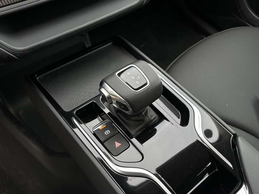 HongQi E-QM5 2024 immagine di auto #7