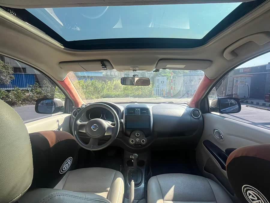 Nissan Sunny 2010 #7 Nissan Sunny 2010 car image #7