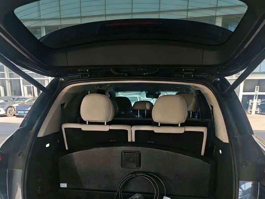BYD Tang L 2025 car image #7