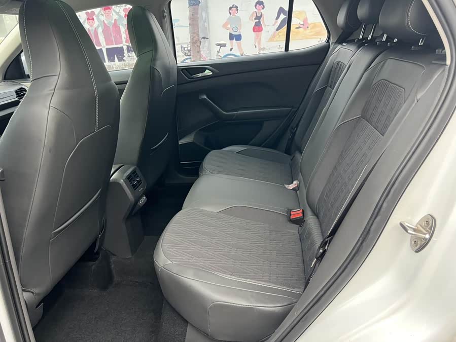 Volkswagen T-Cross 2019 #7 Volkswagen T-Cross 2019 car image #7