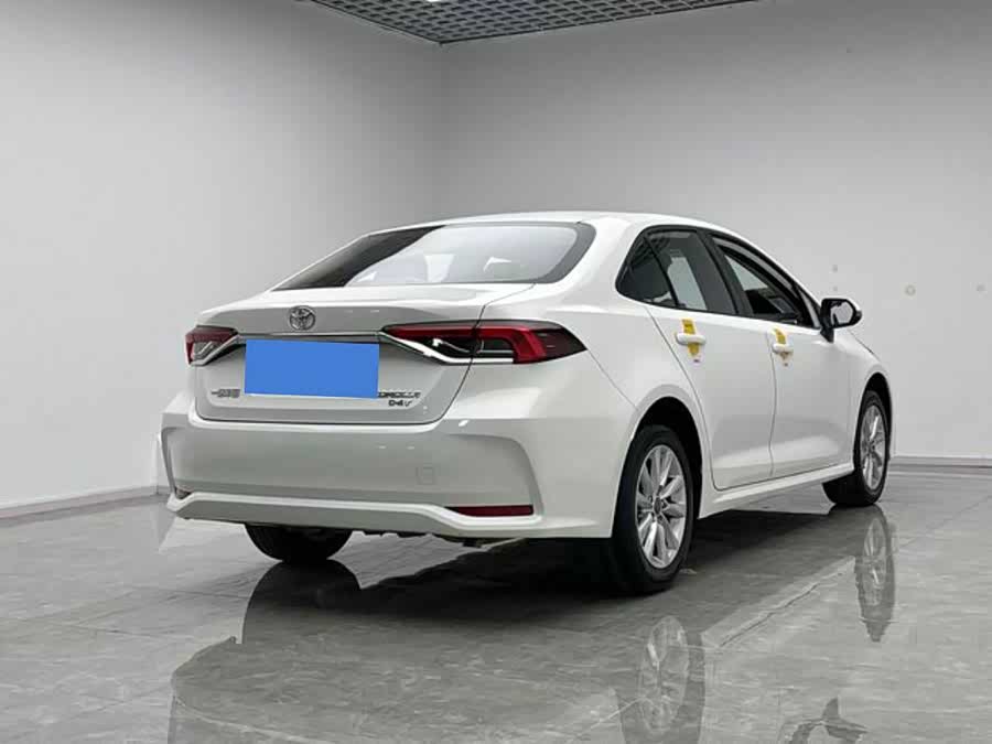 Toyota Corolla 2023 car image #7