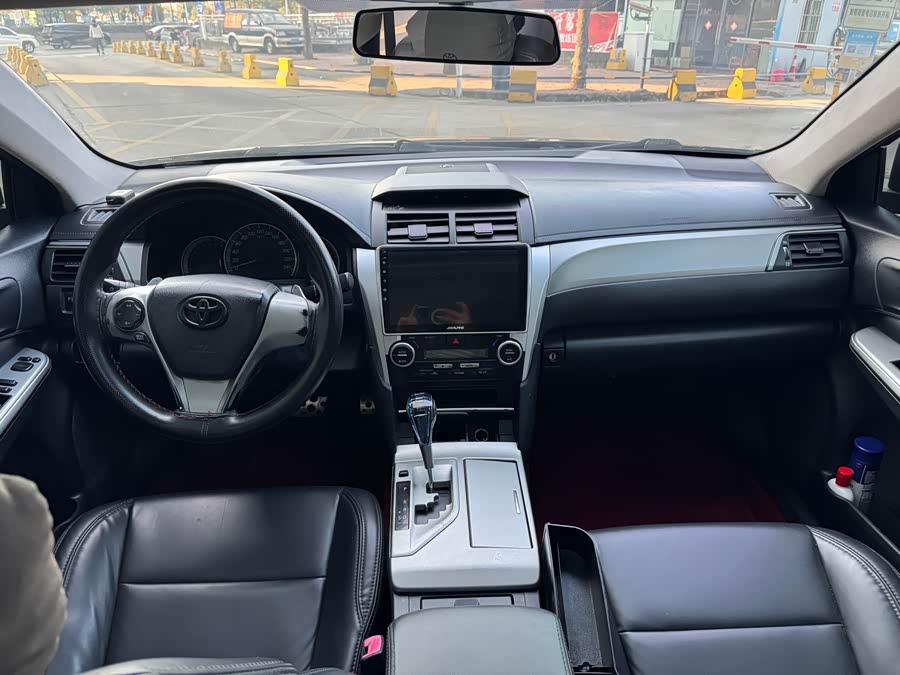 Toyota Camry 2014 immagine di auto #7