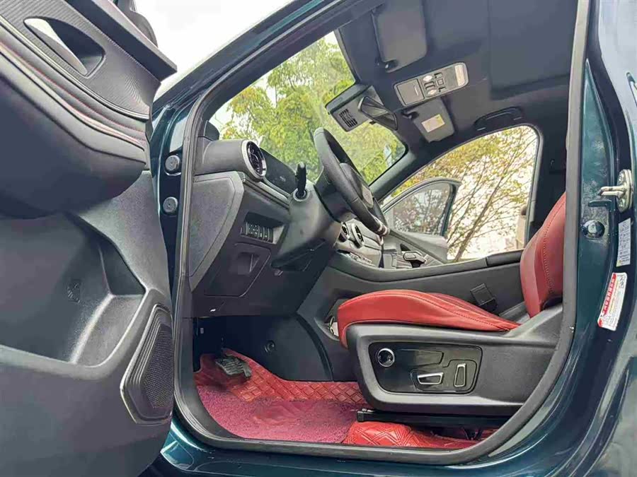 Forthing T5 EVO 2022 car image #7
