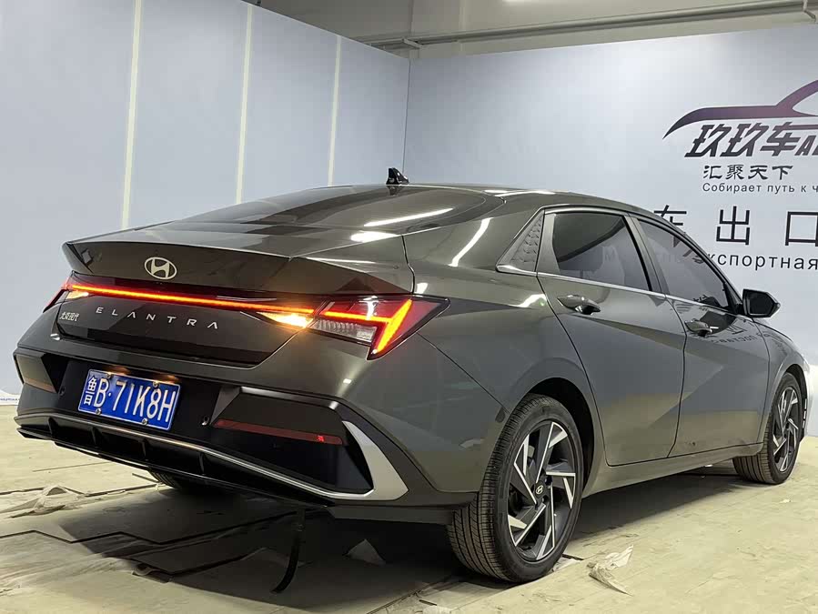 Hyundai Elantra 2023 car image #7