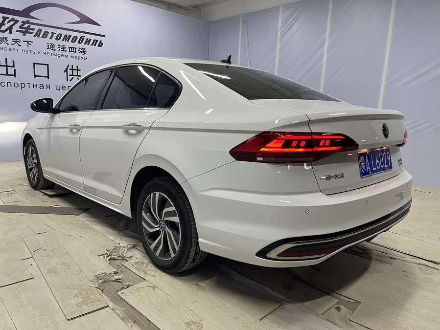 Volkswagen Bora 2022 immagine di auto #7