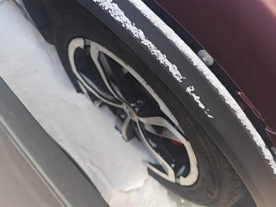 SWM X7 2017 imagen de coche #7