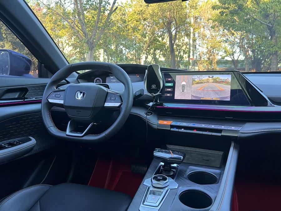 Changan UNI-V 2023 #7 Changan UNI-V 2023 immagine di auto #7