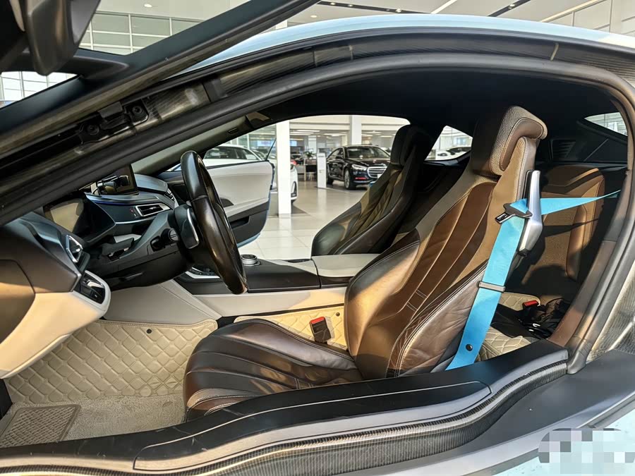 BMW i8 2015 car image #7