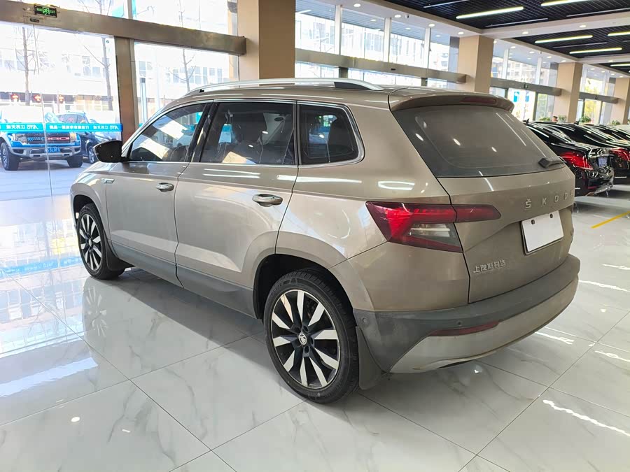 Skoda Karoq 2019 #7 Skoda Karoq 2019 car image #7